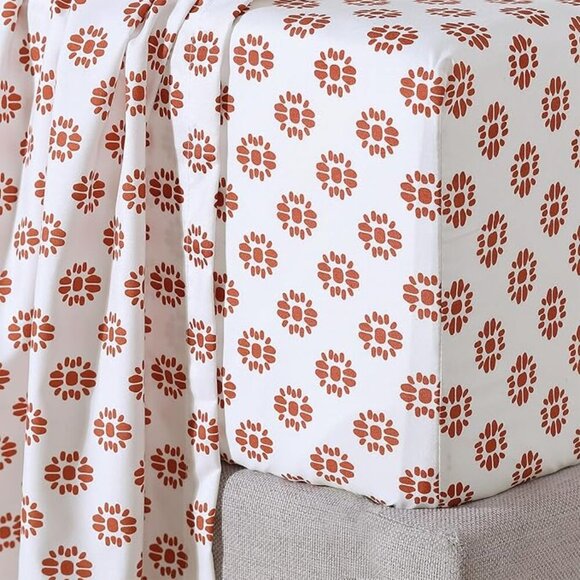 🆕King Bed Sheet White Medium Weight Matching Pillowcases Soft & Wrinkle Bed Set - Picture 4 of 6